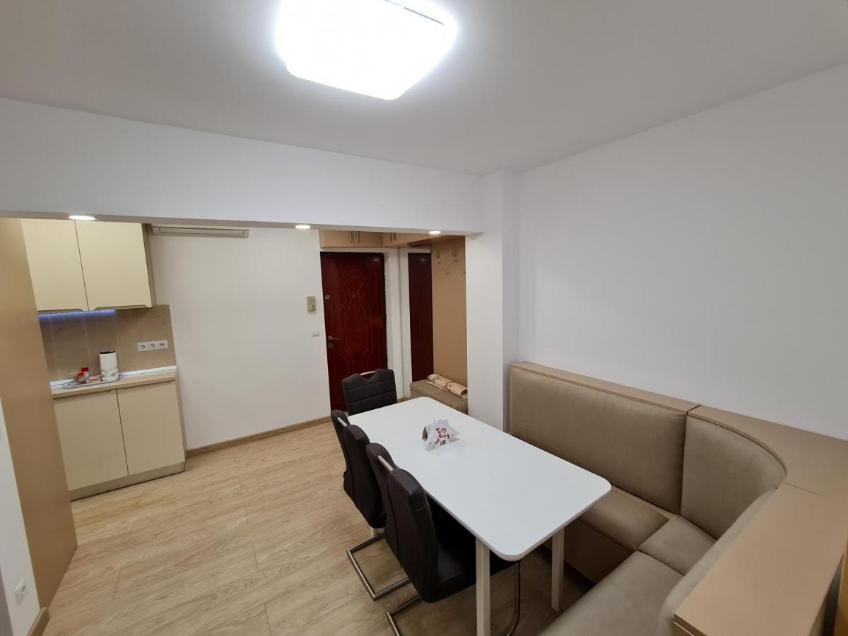 Luxury Panoramic Apartment Oradea Exterior foto