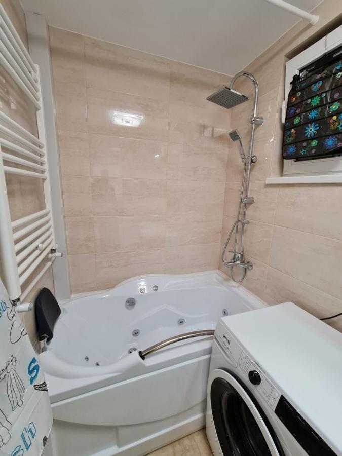 Luxury Panoramic Apartment Oradea Exterior foto